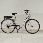Nakamura E-City 70 VAE urbain