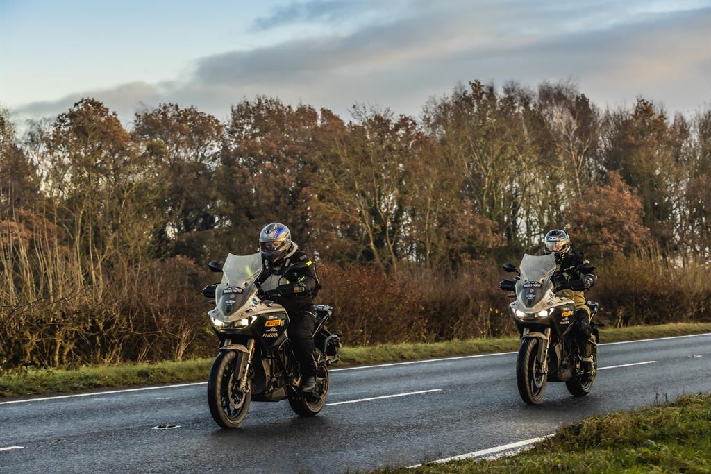 Les motos électriques zero motorcycles au trophée maudes