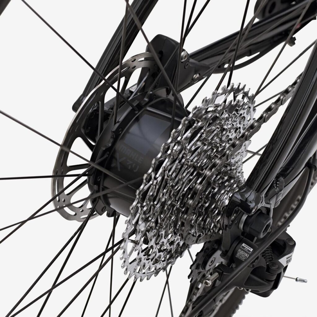 Moteur Mahle X30 de 45 Nm logé dans le moyeu arrière du Van Rysel E-GRVL AF HD X30