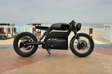 Nuit-la-moto-electrique-de-ben-surain