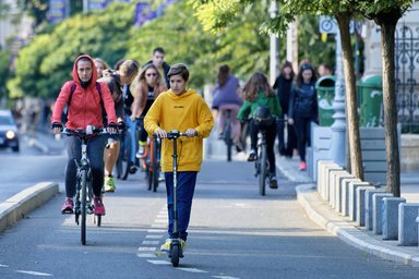 Trottinette électrique enfant