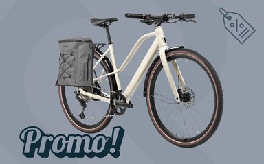 Vélo électrique de ville Orbea Vibe Mid H30, cadre aluminium blanc, fourche carbone, moteur Mahle X35+ dans la roue arrière, batterie intégrée, freins hydrauliques, poids 15,5 kg, version 2024.