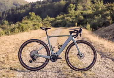 BH iGravelX NX gravel électrique carbone avec moteur Bosch SX