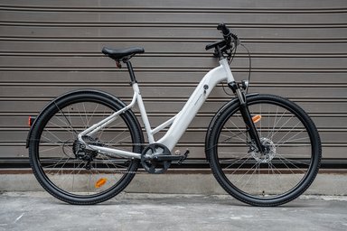 Rockrider E-ACTV 100 en location chez Decathlon dès 1,5 € par jour
