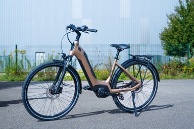Winora Tria N8F E, VTC électrique Bosch testé sur piste cyclable