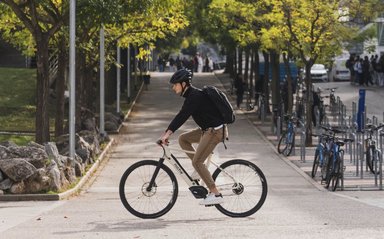 Moteur tout-en-un avec boîte auto numérique de Niche Mobility sur vélo électrique