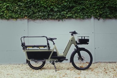 Vélo cargo électrique Decathlon Btwin E-Three 900 avec moteur Owuru et équipement premium