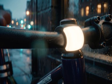 Loop Light, éclairage vélo avec corps flexible se clipsant sur guidon sans outil