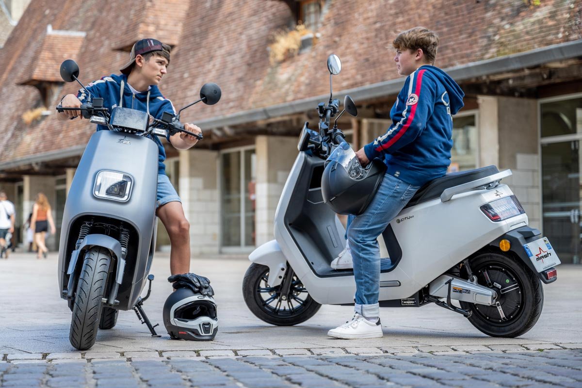 Scooter électrique Mash E-City