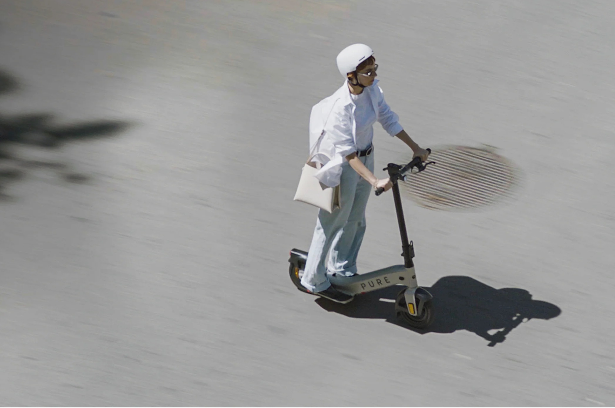 Trottinette électrique casque