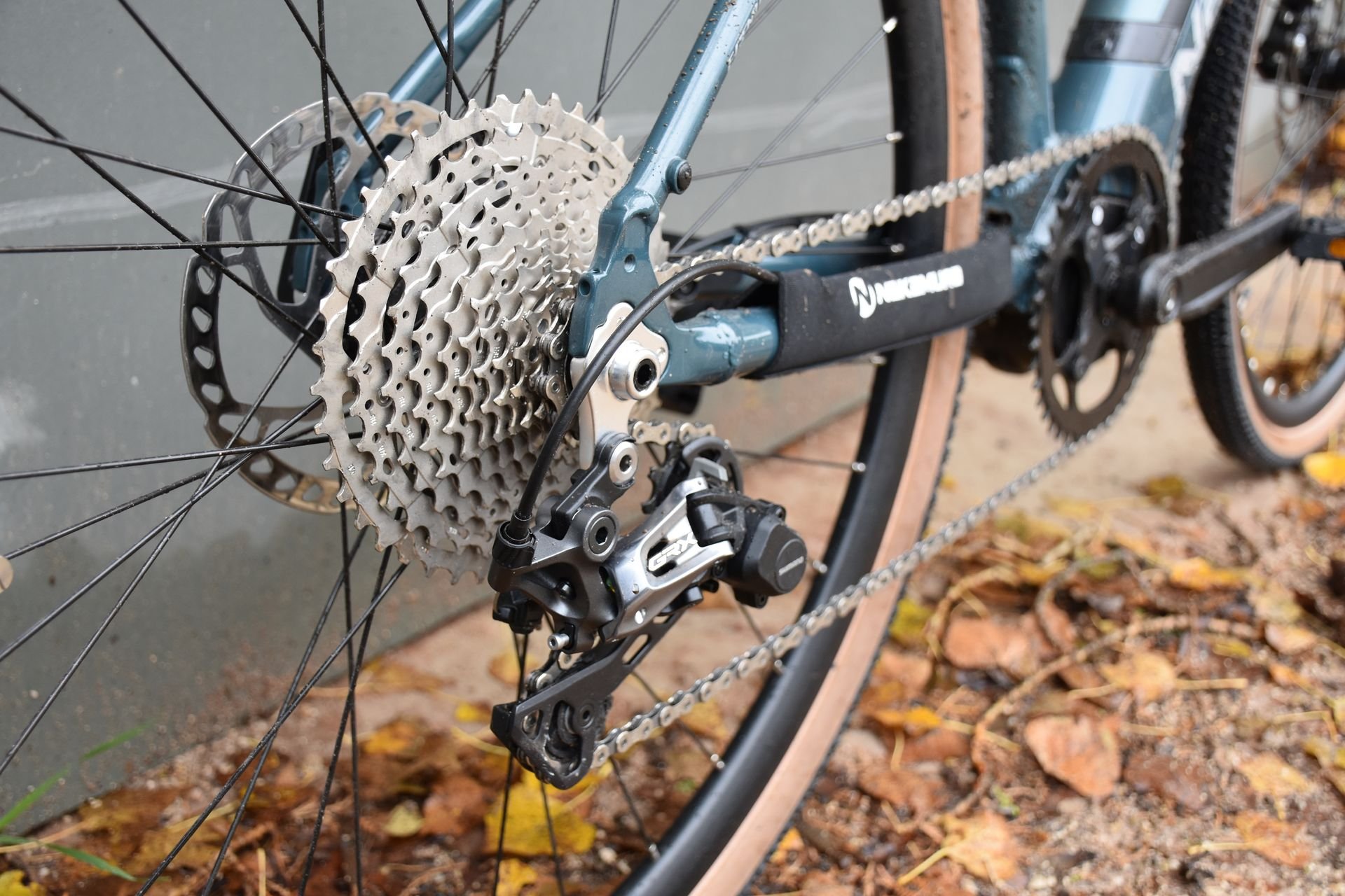 Nakamura E-Gravel transmission Shimano GRX