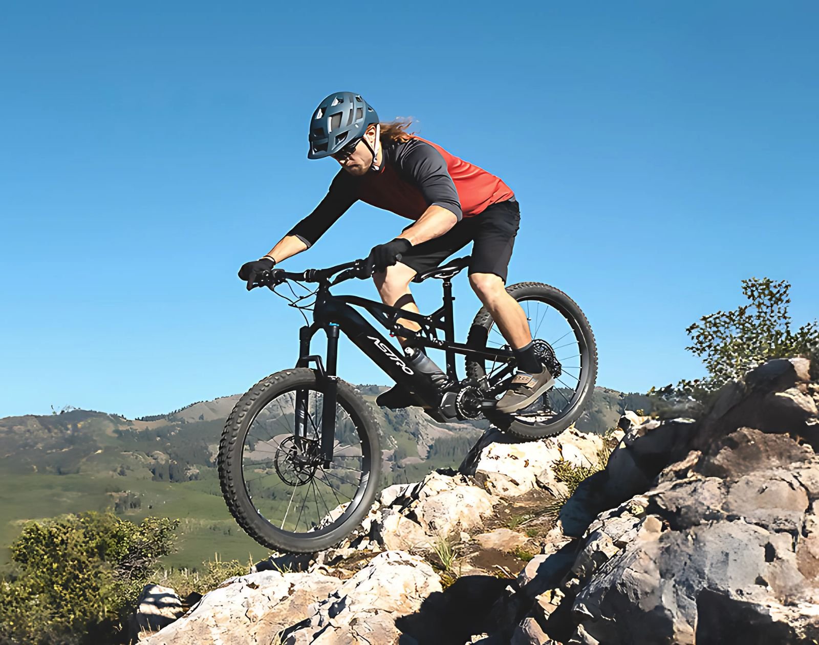 Cadre vélo en thermoplastique Astro-Tech pour VTT et gravel, alternative recyclable au carbone