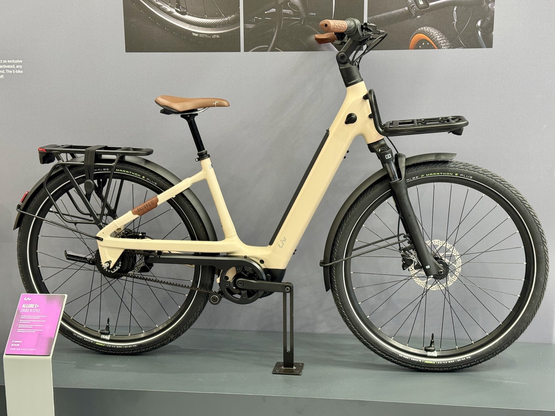 giant bicycles womens hybrid Giant Bicycles Vae Giant Femme Giant Cypress Womens Comfort/ Hybrid Bike