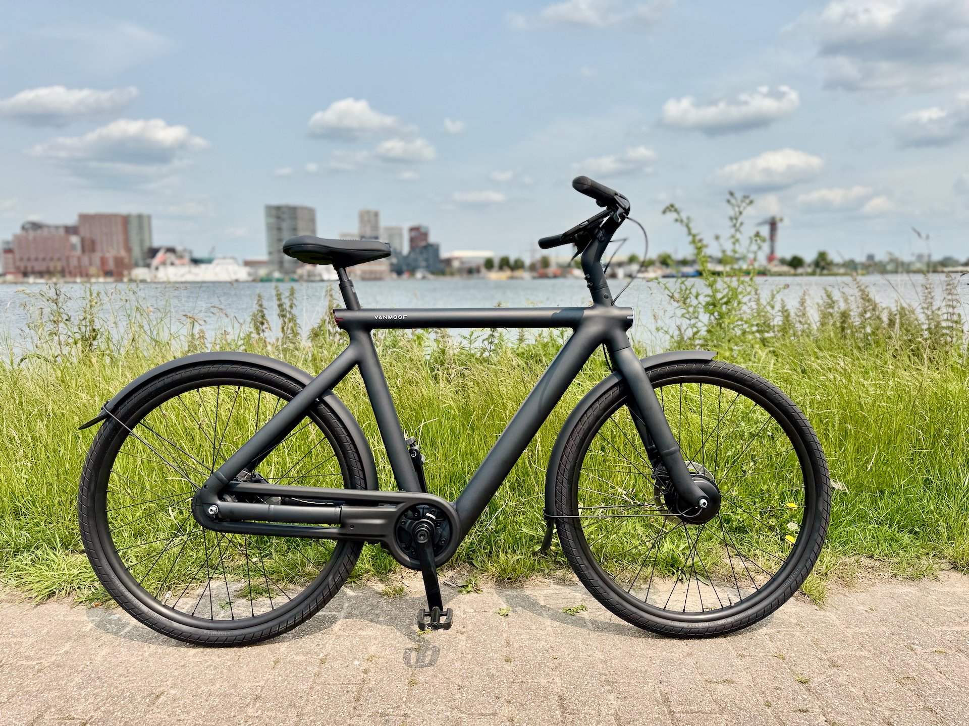 Essai du VanMoof S6 en ville à Amsterdam