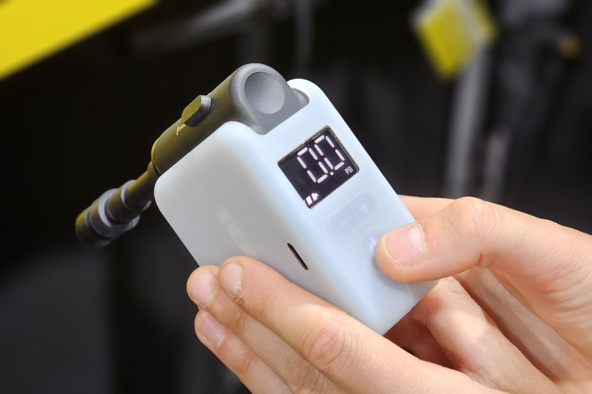 Pompe électrique Topeak E-Booster Digital