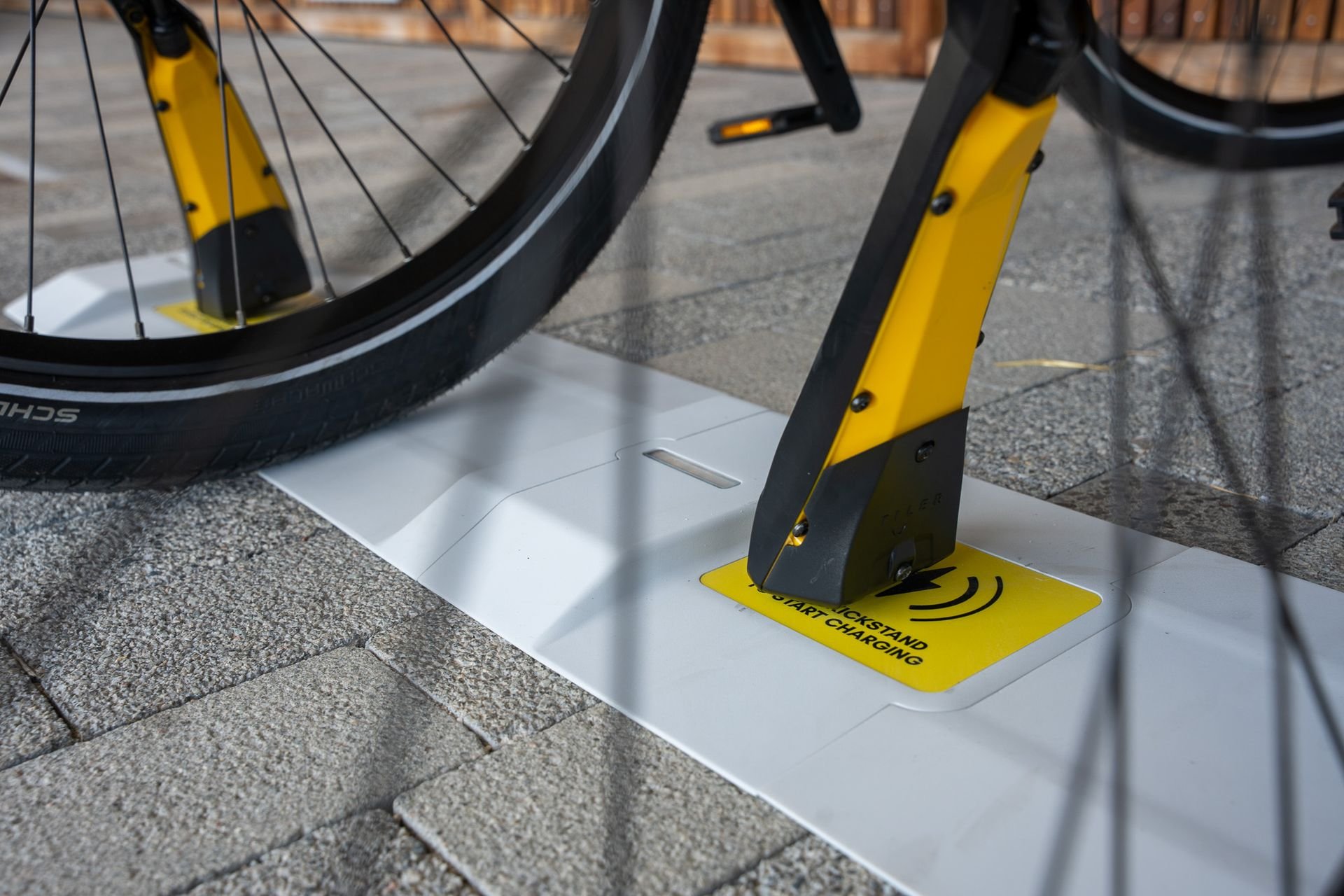 Tiler recharge sans fil vélo électrique