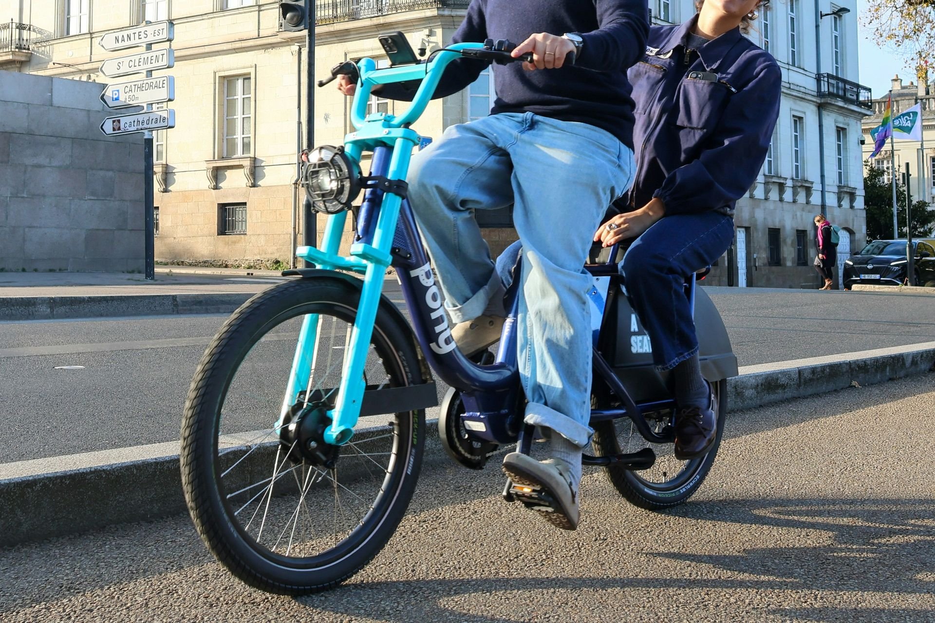 Double Pony vélo électrique longtail 2025