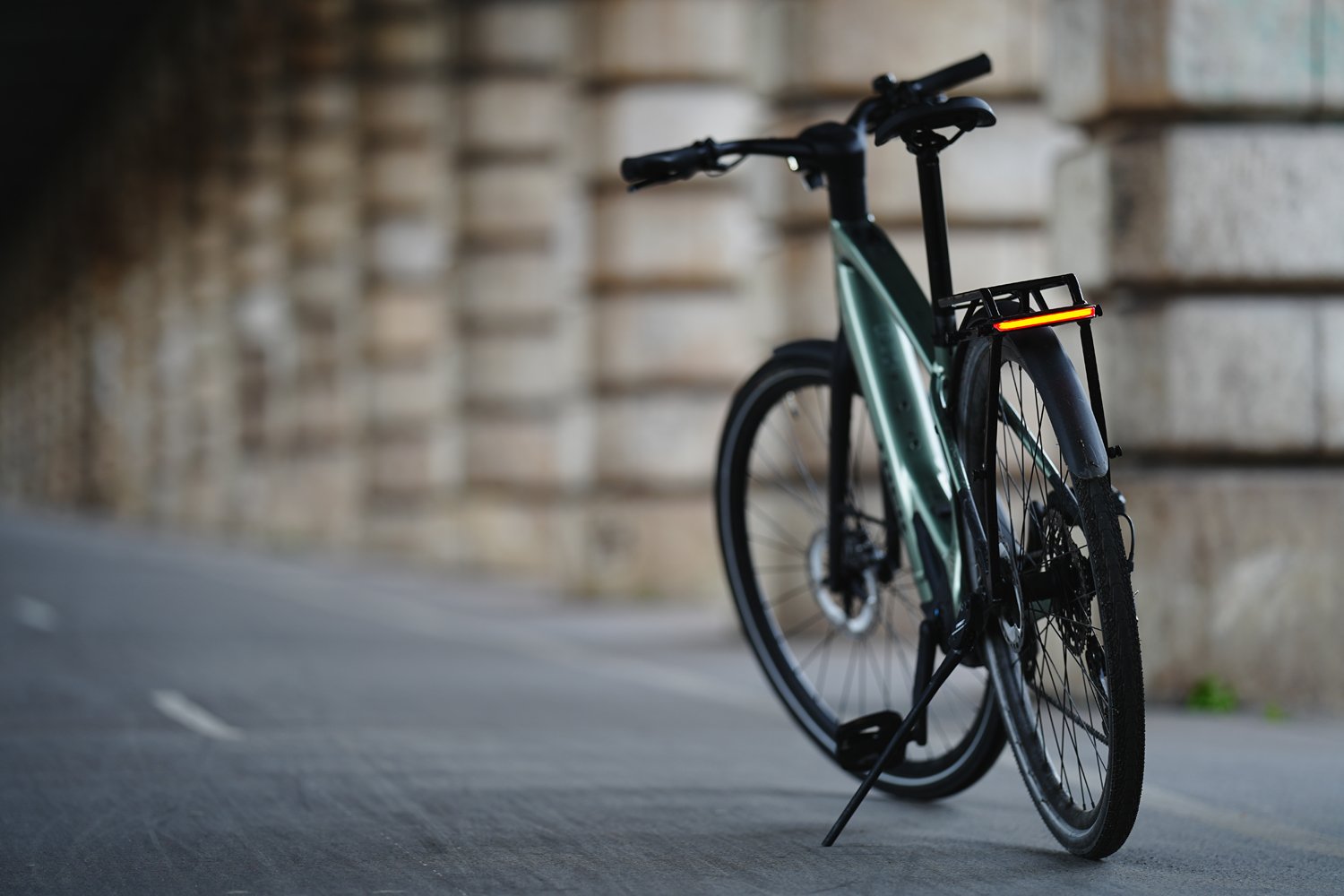 Vélo électrique en ville, au cœur des débats réglementaires européens