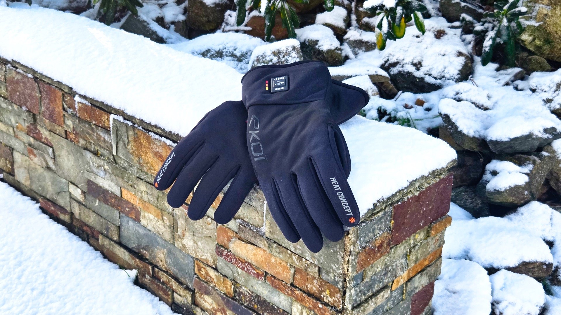 Gants chauffants Ekoi Perf Heat Concept © V. Lebrun / Cleanrider