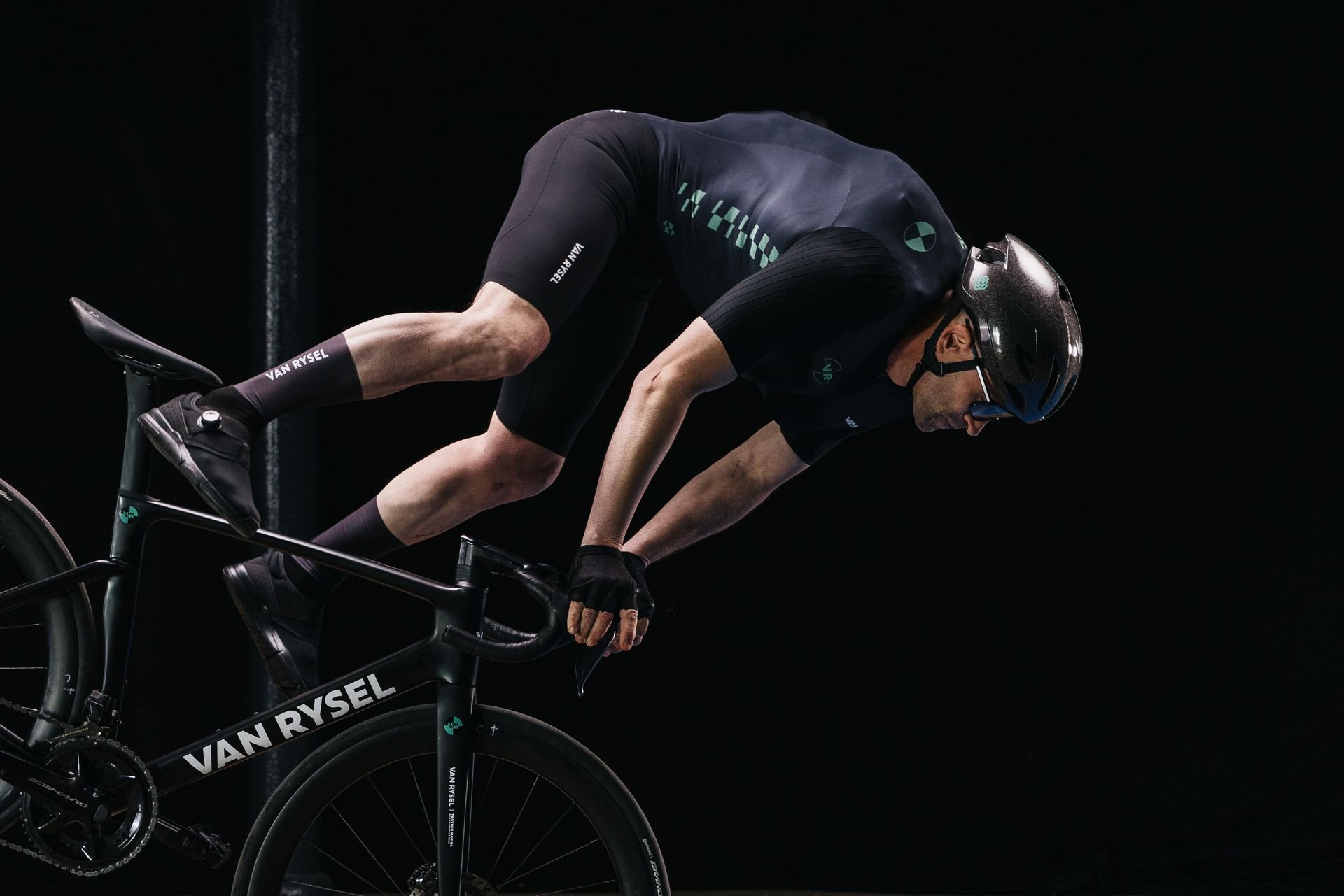 Airbag vélo Van Rysel chute