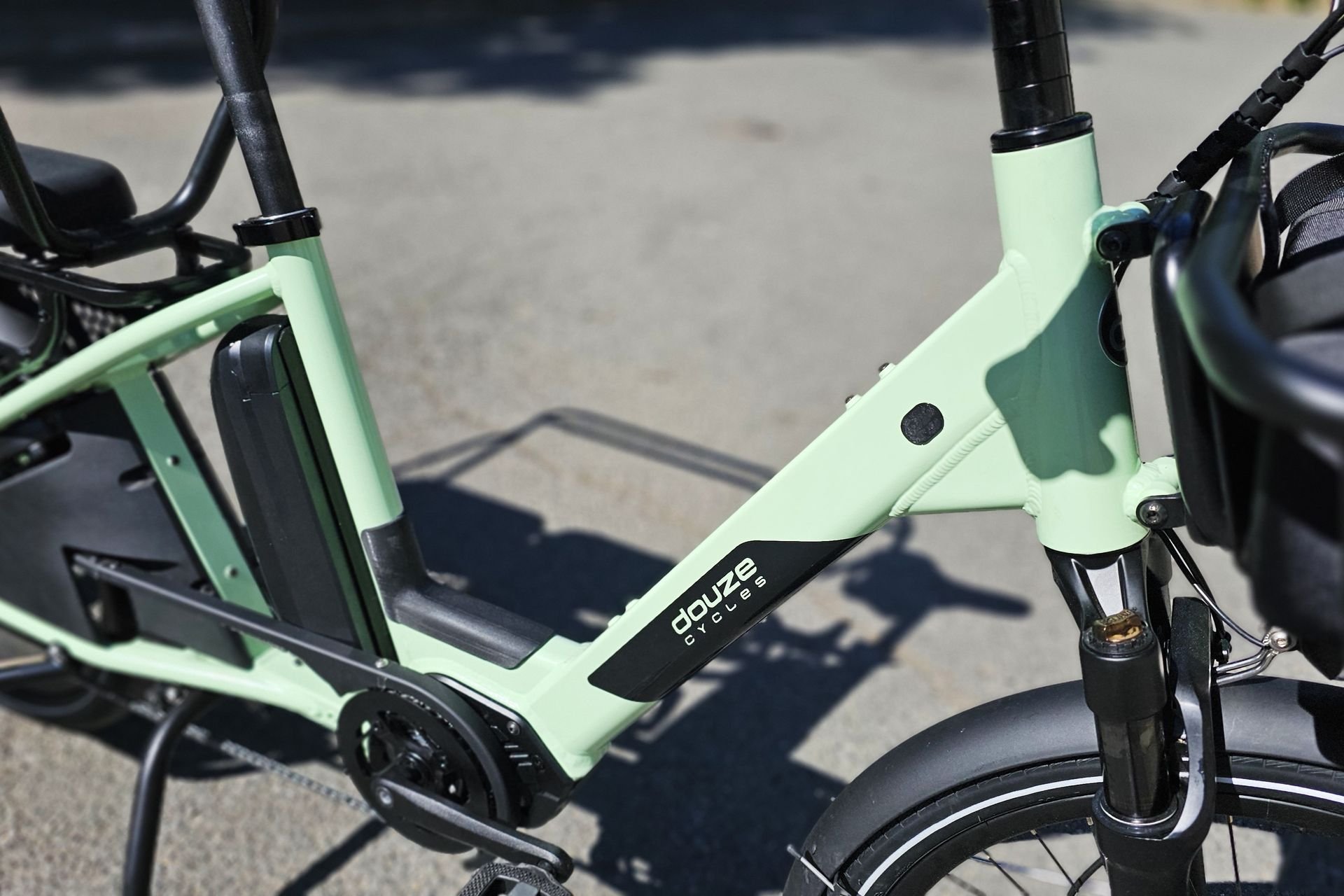 Douze LT24 cadre ouvert