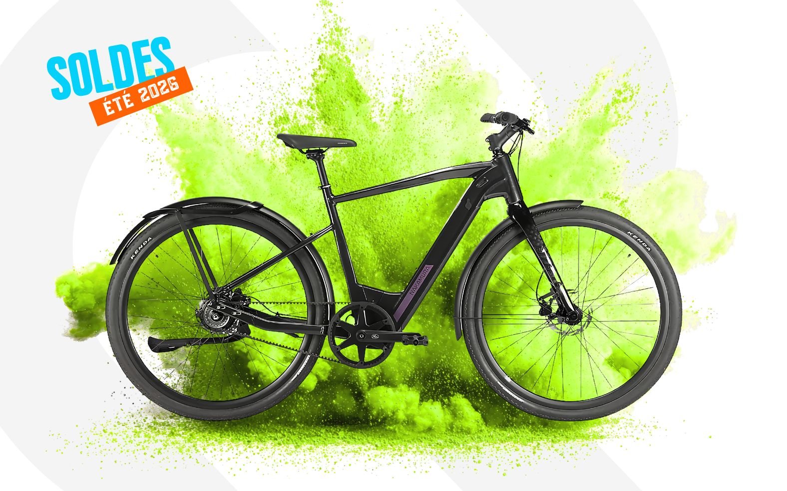 Nakamura Crosslite vélo électrique urbain noir avec courroie et fourche carbone à 1 599 euros
