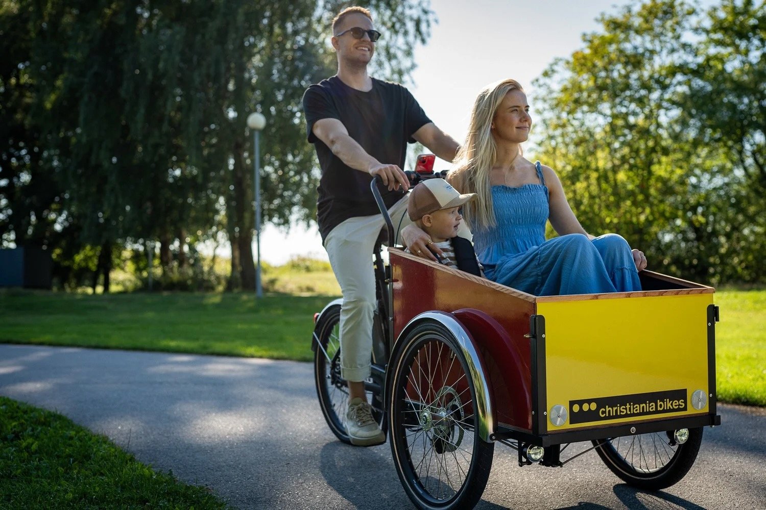 Vélo cargo électrique Christiania Bikes équipé du module IoT Comodule pour la géolocalisation et l'alerte de vol