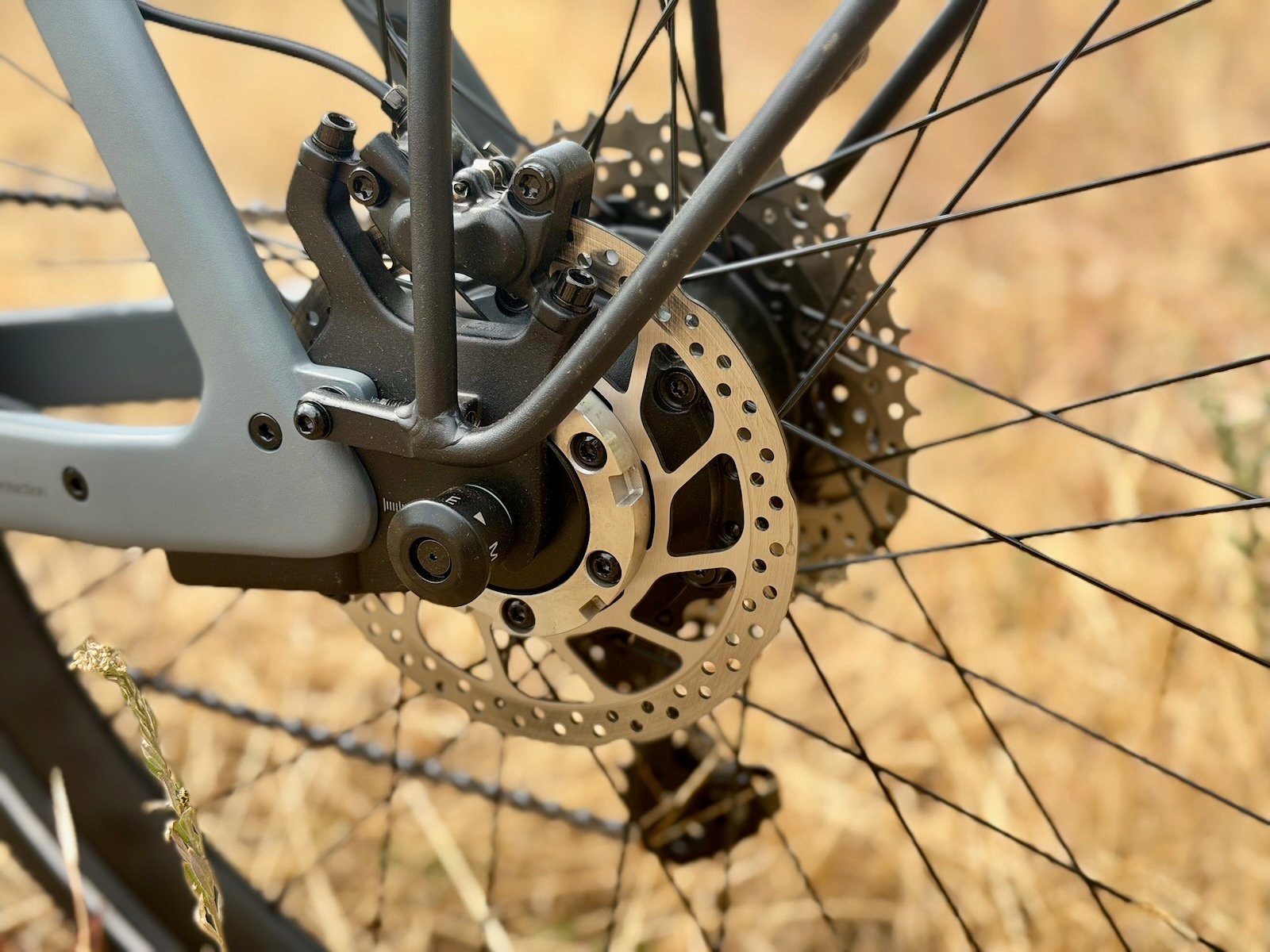Molette de débrayage du Dual Mode Hub à l'axe de la roue arrière du Lemmo One Collab.Ride