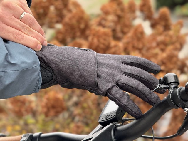 Test gants vélo ville Decathlon Btwin 940