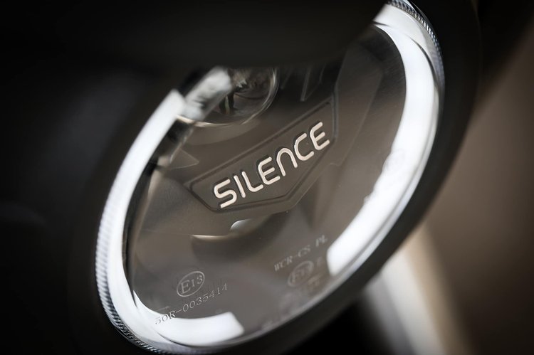 Éclairage tout LED pour le Silence S01 Basic