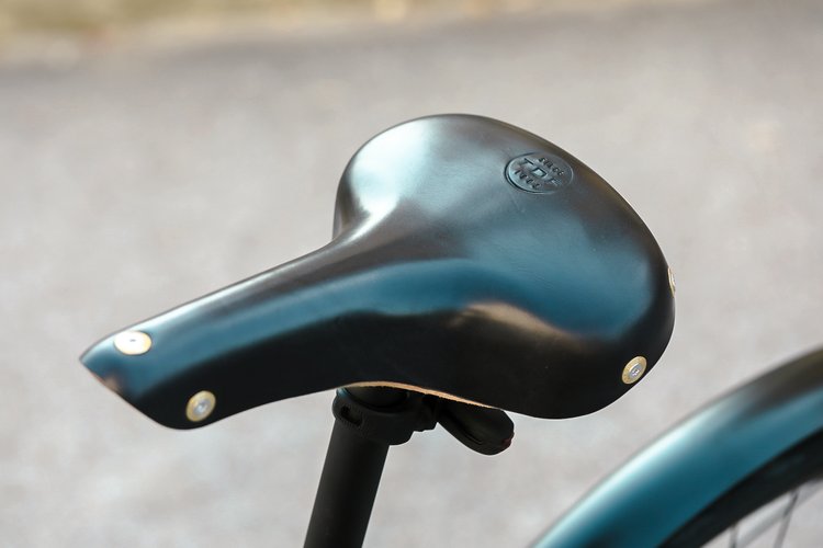 Selle Berthoud Aubisque pour Le Vélo Mad Urbain 2 TDF