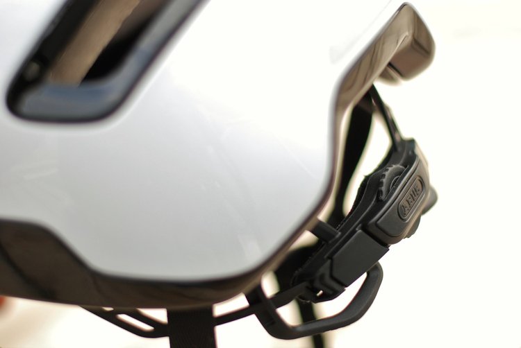 Abus Hud-Y Ace casque vélo urbain