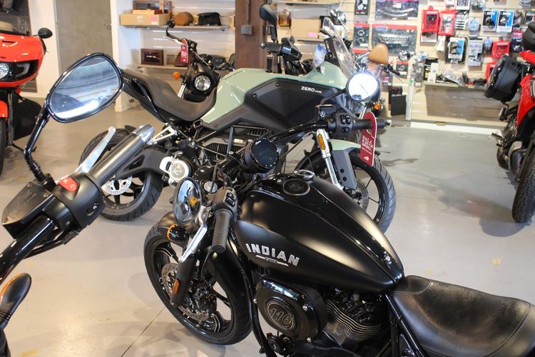 Chez Breizh Riders, des motos Indian et Zero Motorcycles