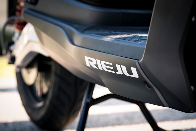 Logos du Rieju E-City 3 kW