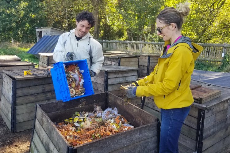 Collecte des biodéchets à vélo électrique par Rennes du Compost