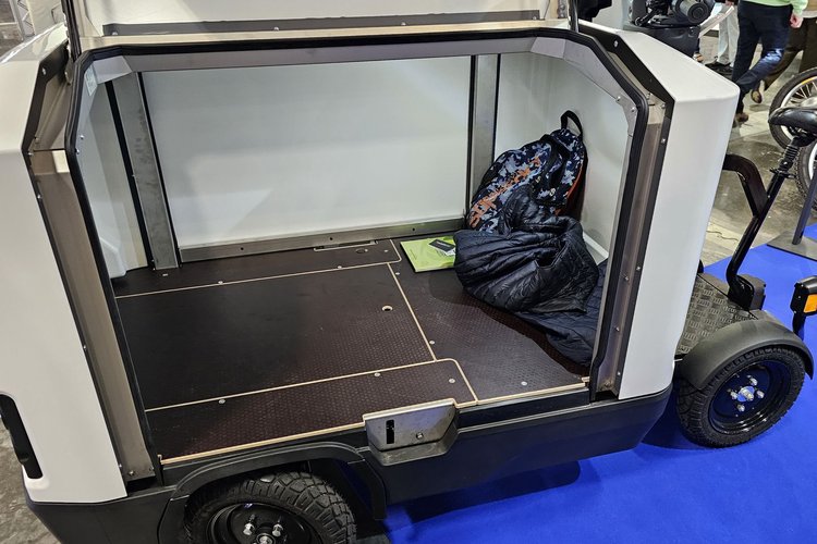 Mobilitum Stint Cargo caisse