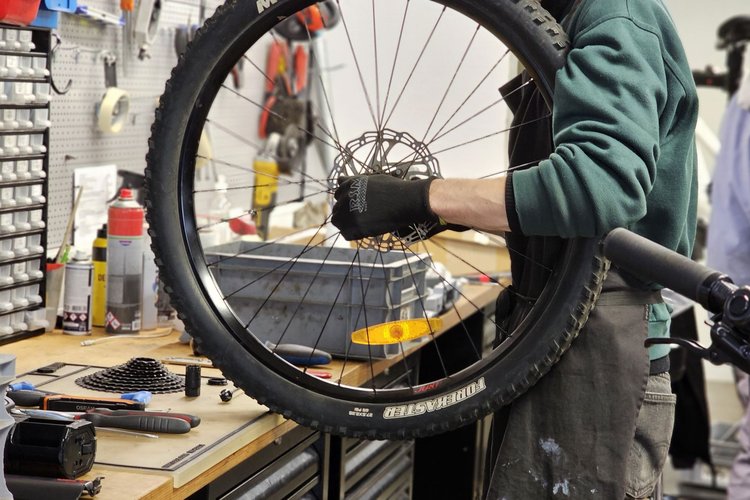 Reconditionnement vélo électrique roue