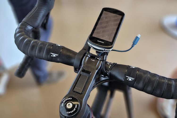 EnergySkin prise USB guidon Vivatech 2025_resultat