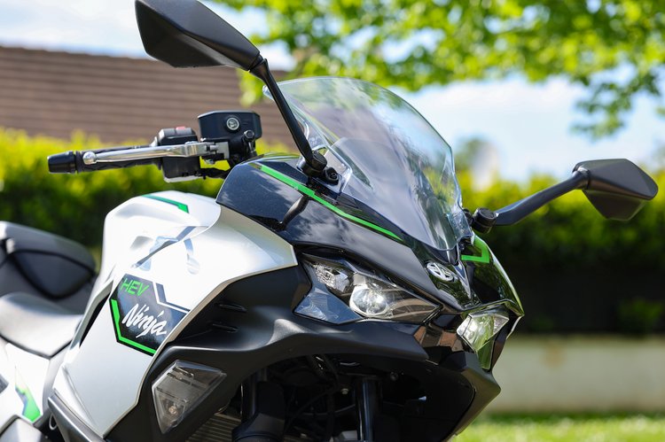 Design de la moto hybride