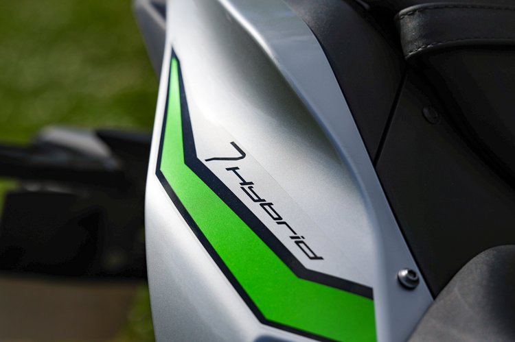 Design de la moto hybride