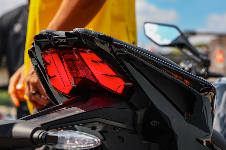Une moto électrique 125 performante