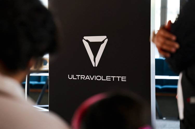 Lancement de l'Ultraviolette F77 SuperStreet à Paris