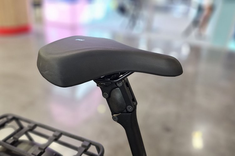 Vefaa Contour selle suspendue