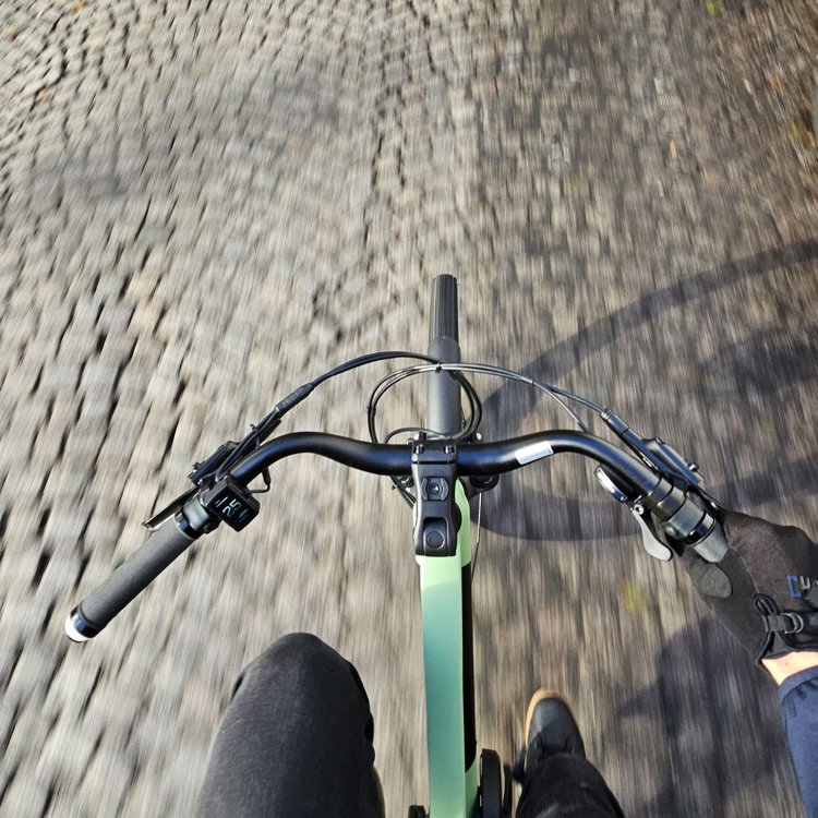 Ellipse E2 conduite pavés