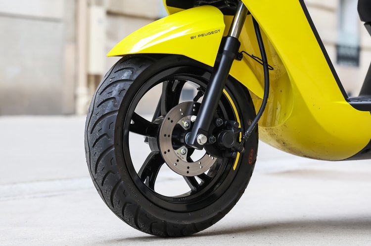 Performances du Peugeot Kisbee SE