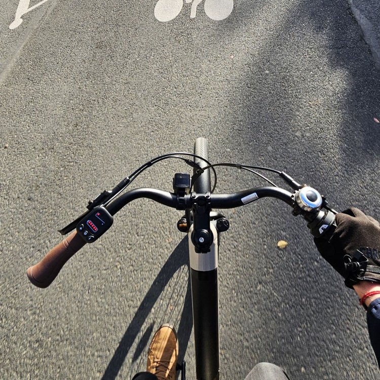 Intersport Nakamura Crossover E conduite route