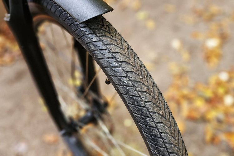 Intersport Nakamura Crossover E pneus