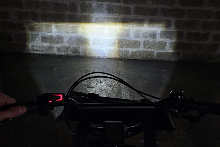 Yuba Mini Boda Boda éclairage faisceau