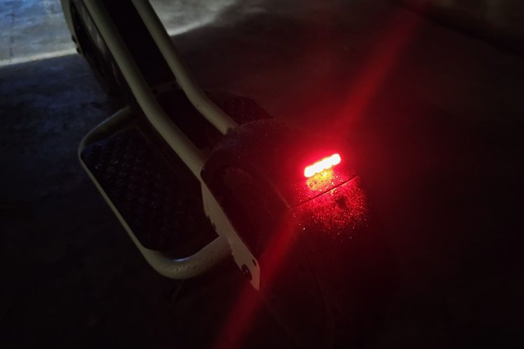 Pure Escape Pro éclairage arrière