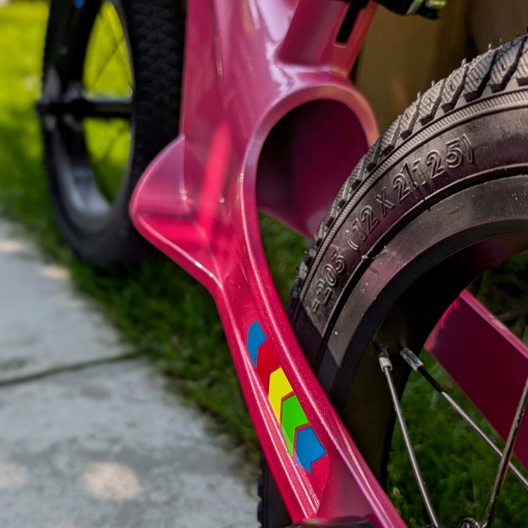 Draisienne enfant Flanders Cyclone TWO au design inspiré des vélos de course